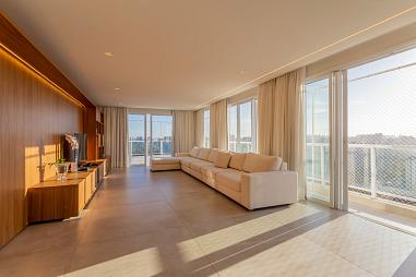 À Venda com 4 Suítes, no Campo Belo , São Paulo - SP