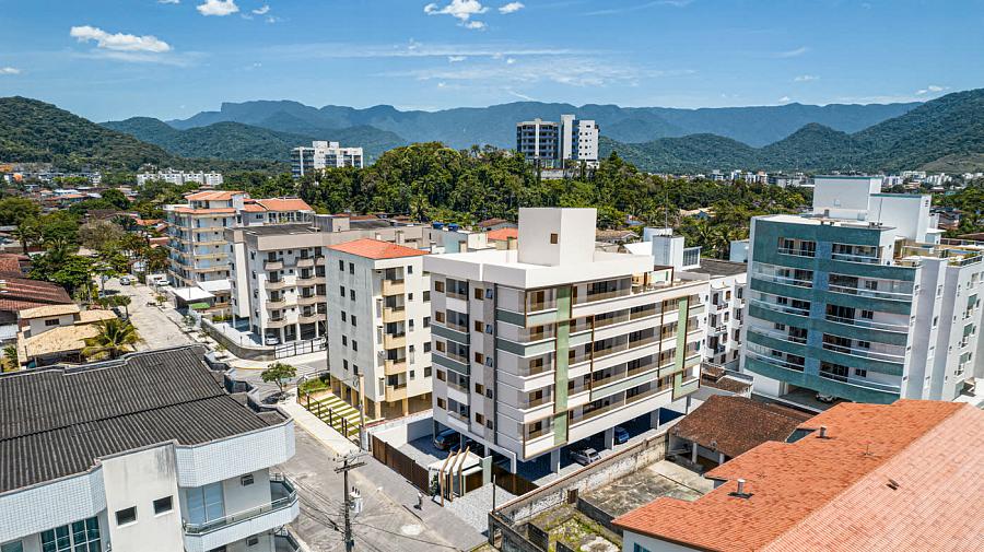 Citt� di Lucca com cobertura � venda na Barra da Lagoa, Ubatuba