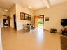 Sala de estar integrada e ampla na casa sede do s�tio em Sales�polis