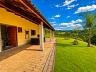 Varanda da casa com vista panor�mica no s�tio � venda em Sales�polis