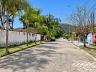 Rua tranquila nos fundos da casa em Massagua�u