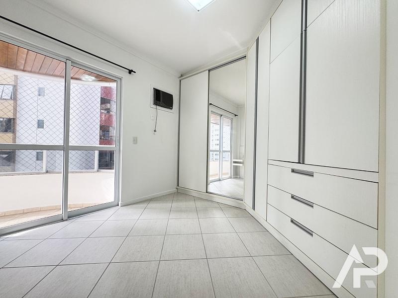 QUADRA DO MAR, 03 SUÍTES, CHURRASQUEIRA Á CARVÃO — foto 13