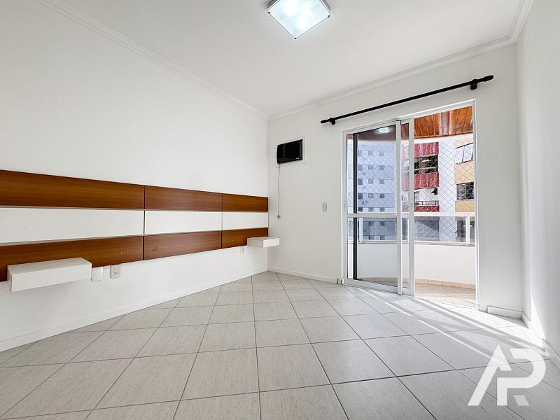 QUADRA DO MAR, 03 SUÍTES, CHURRASQUEIRA Á CARVÃO — foto 8