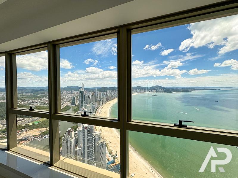 ANDAR MUITO ALTO, 04 SU�TES, � MELHOR TORRE 1