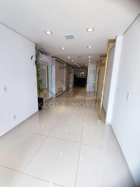 SALA COMERCIAL NO CENTRO — foto 2