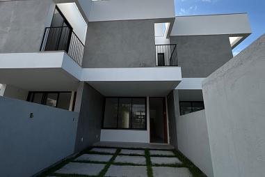 Casa com 3 quartos à venda, 140m², 3 banheiros, 1 garagem - Cachoeira do Bom Jesus - Florianópolis