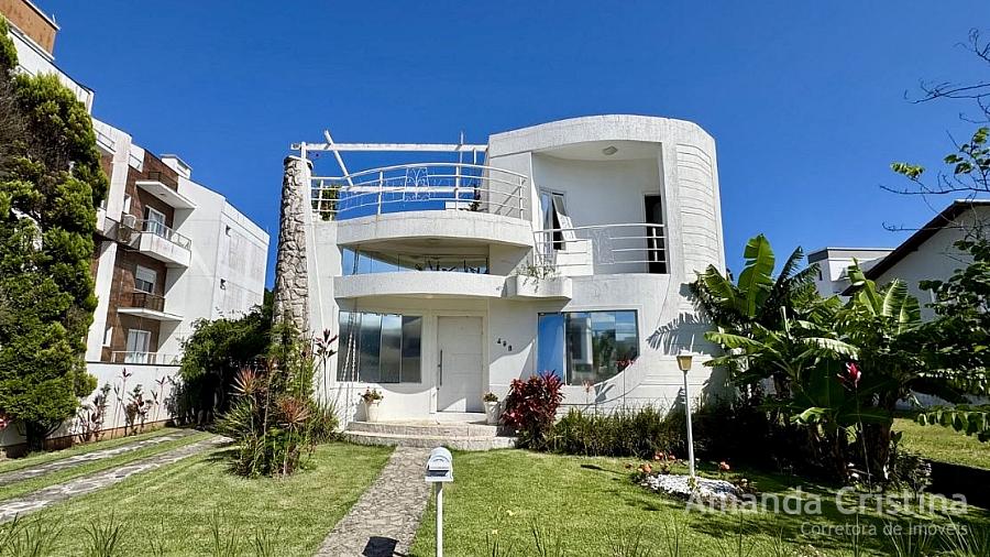 Casa com 3 quartos à venda, 210m², 3 banheiros, 4 garagens - Cachoeira do Bom Jesus - Florianópolis — foto 1