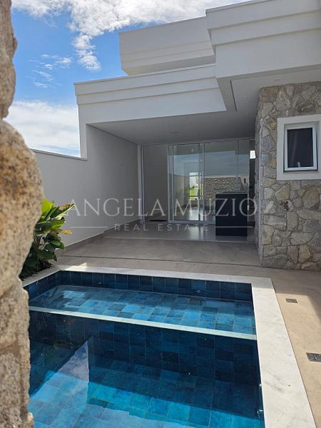Casa em condom�nio � venda em Indaiatuba | 3 su�tes, piscina e energia fotovoltaica 24