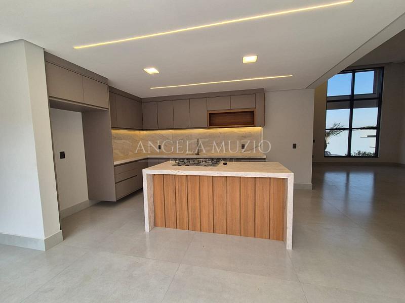 Casa t�rrea de alto padr�o � venda no Condom�nio London Park � Indaiatuba/SP 11