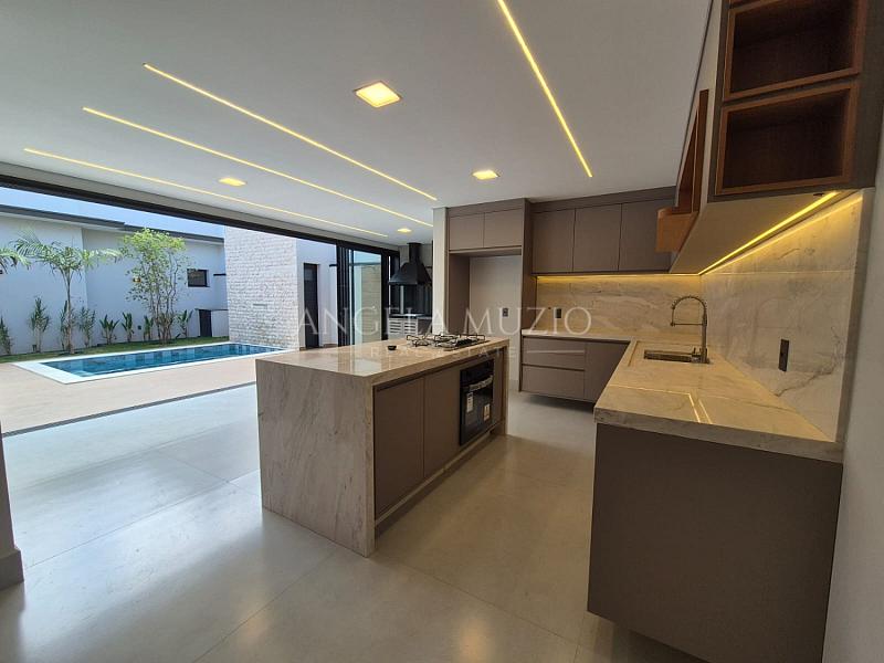 Casa t�rrea de alto padr�o � venda no Condom�nio London Park � Indaiatuba/SP 16