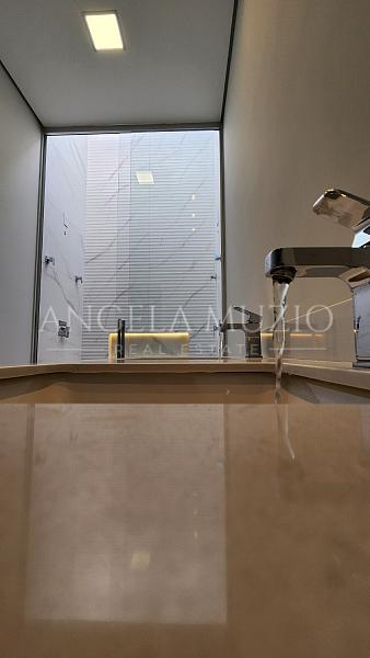 Sobrado de Alto Padr�o � Venda no Condom�nio Alto de Itaici � Indaiatuba/SP 54