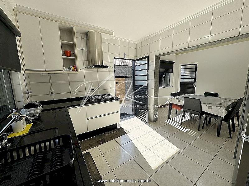 Casa com 3 dormitórios próximo da Alameda Lucas Nogueira Garces - Jardim do Lago em Atibaia — foto 44