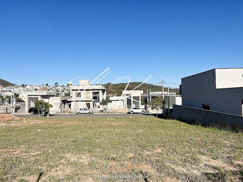 Terreno plano com 420m² no Condomínio Buona Vita Atibaia — foto 5