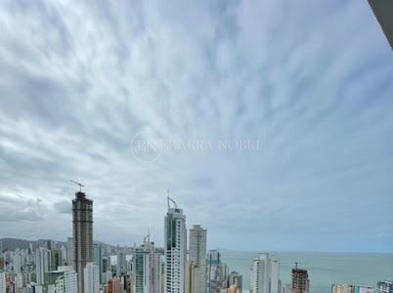 3 Suítes, 4 Vagas de Garagem — foto 46