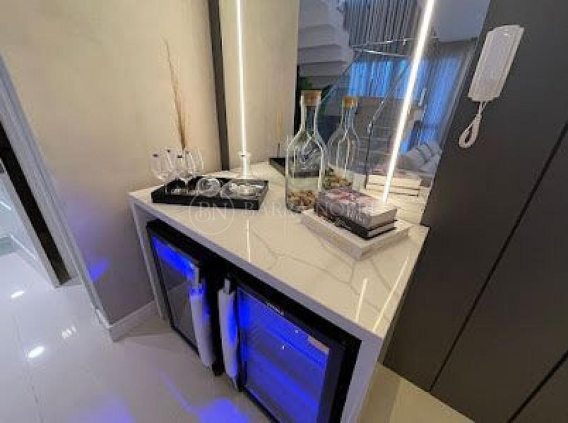 3 Suítes, 4 Vagas de Garagem — foto 6