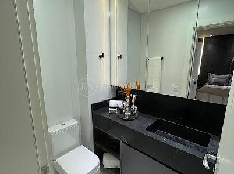 3 Suítes, 4 Vagas de Garagem — foto 26