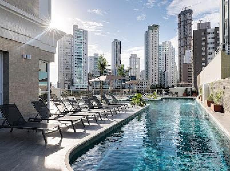 3 Suítes, 4 Vagas de Garagem — foto 32