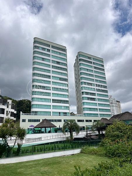3 Su�tes, 3 Vagas de Garagem 1