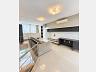 4 Su�tes, 3 Vagas de Garagem 6