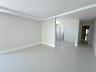 4 Su�tes,4 Vagas de Garagem 9