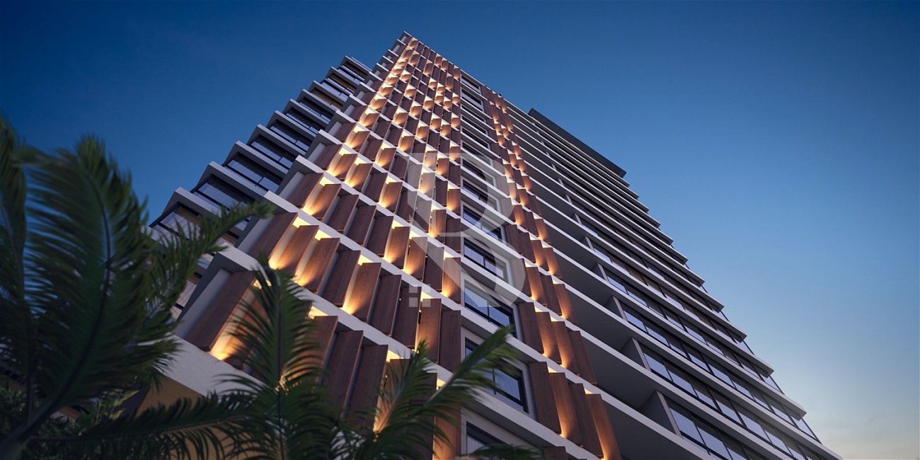 Com 3 quartos. Apartamento a venda Piçarras - SC