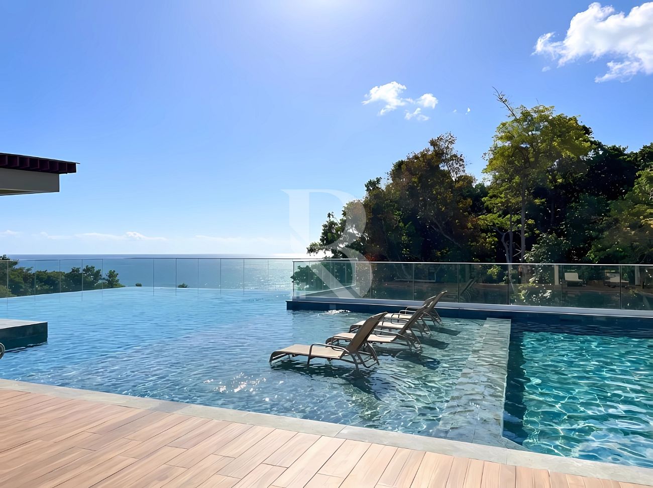 Com 4 quartos. Apartamento a venda no Pantai em Balneário Piçarras - SC