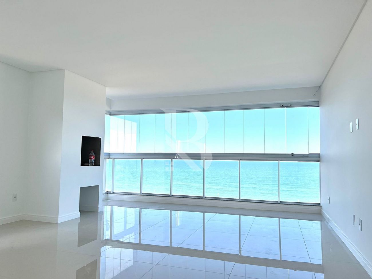 3 suítes, vista permamente, lazer completo, pronto para morar.