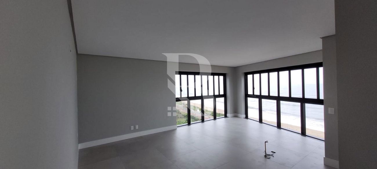 Com 3 quartos. Apartamentos a venda em Balneário Piçarras SC. Merídio - Xpcon