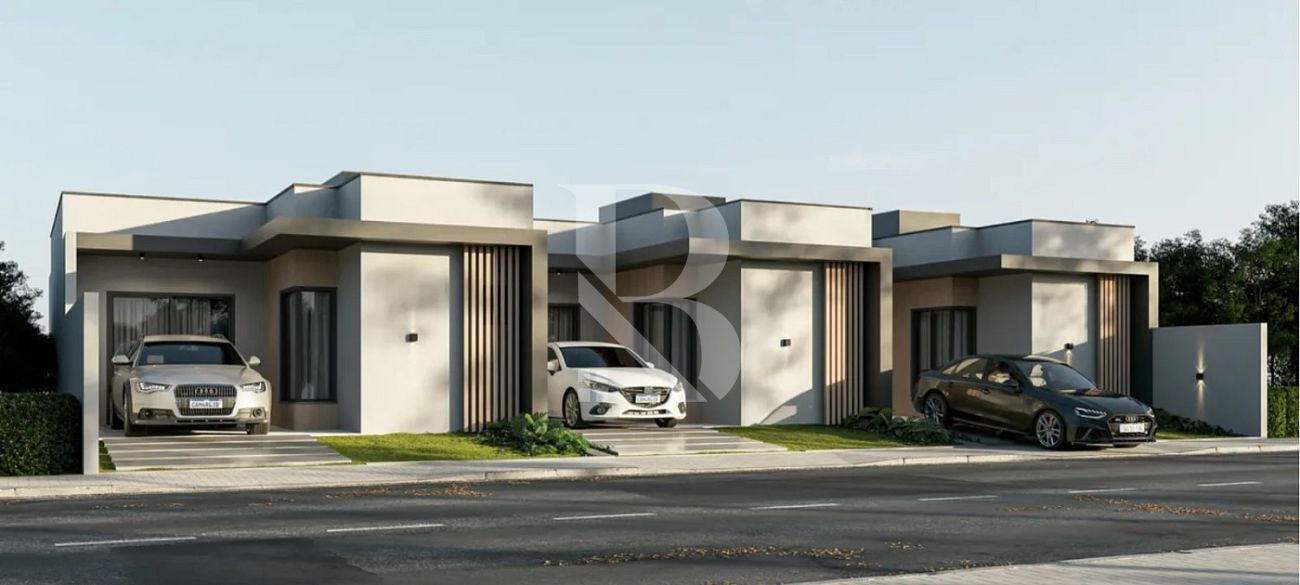 Com 2 quartos. Casa a venda Balneário Piçarras SC.