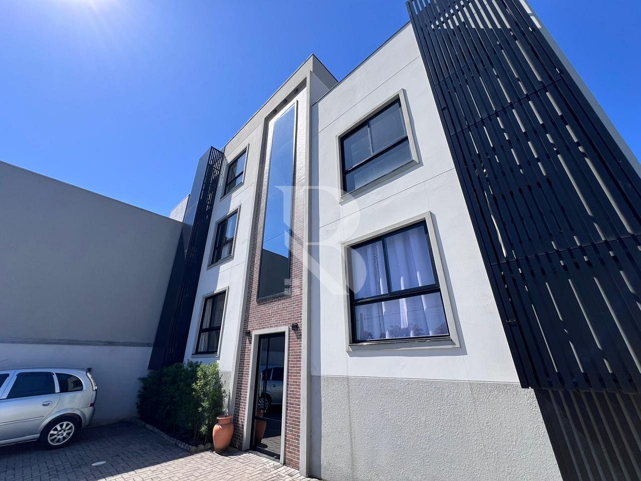 Com 3 quartos. Apartamento a venda Balneário Piçarras SC