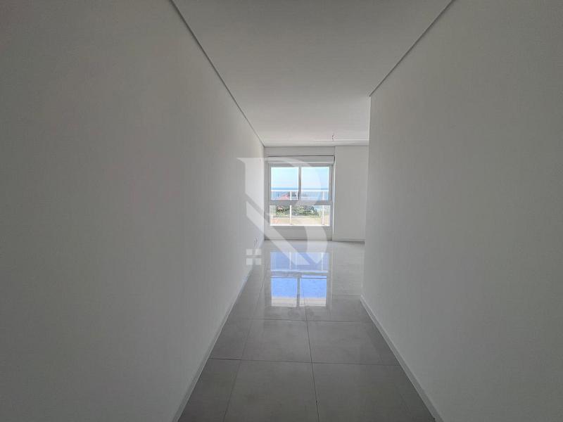 Com 3 quartos. Ocean View - Apartamento frente mar a venda em Balneário Piçarras. — foto 8