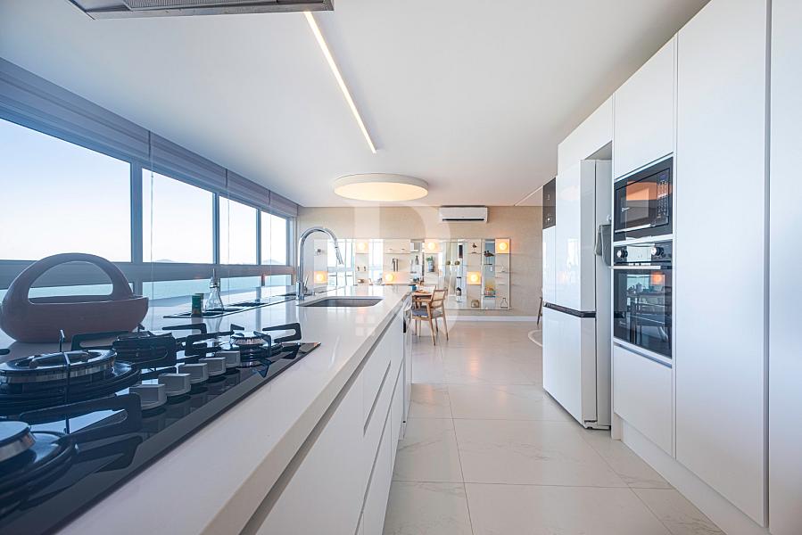 Al Mare Balne�rio Pi�arras SC 30