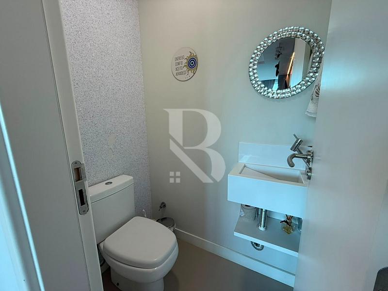 Costa Esmeralda Balne�rio Pi�arras SC 38