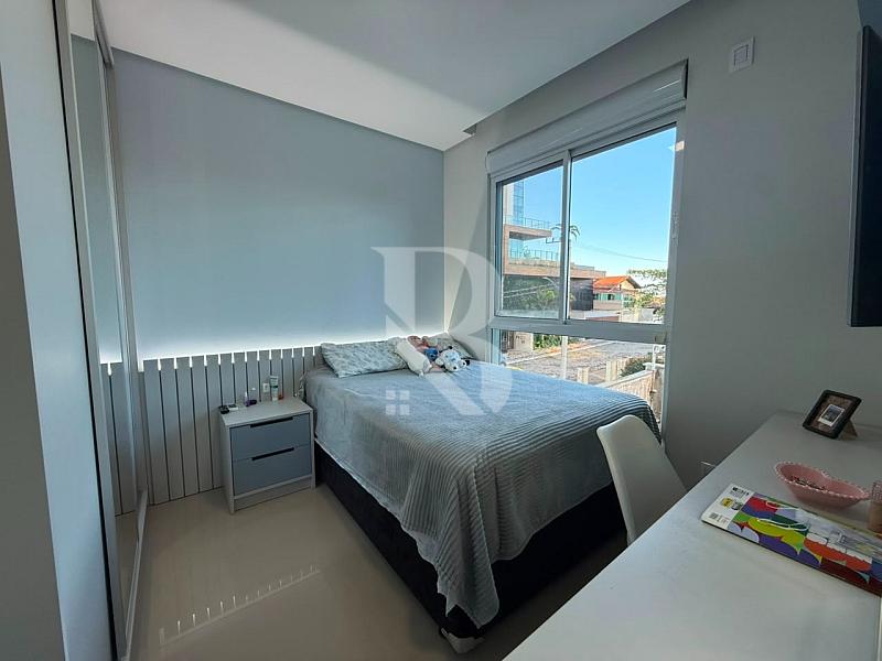 Costa Esmeralda Balne�rio Pi�arras SC 42