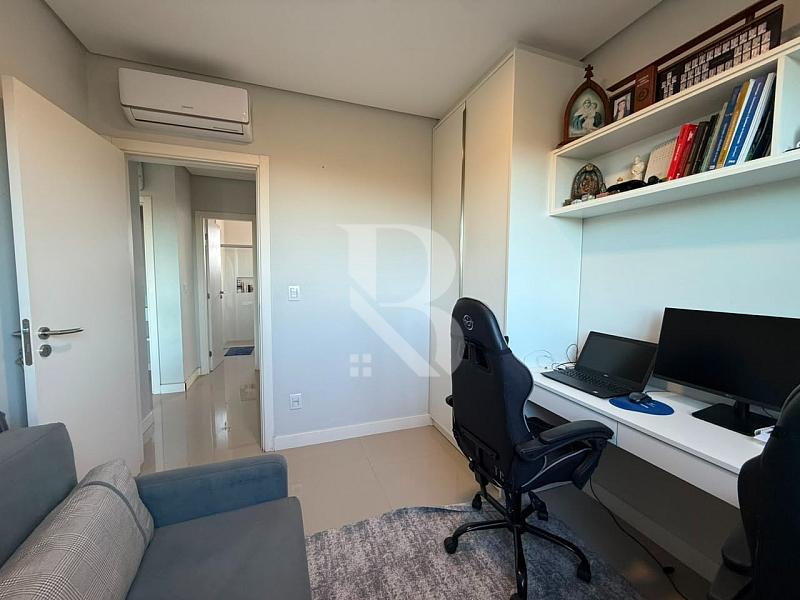 Costa Esmeralda Balne�rio Pi�arras SC 10