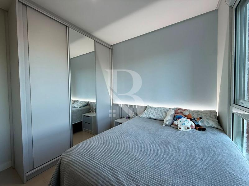 Costa Esmeralda Balne�rio Pi�arras SC 33