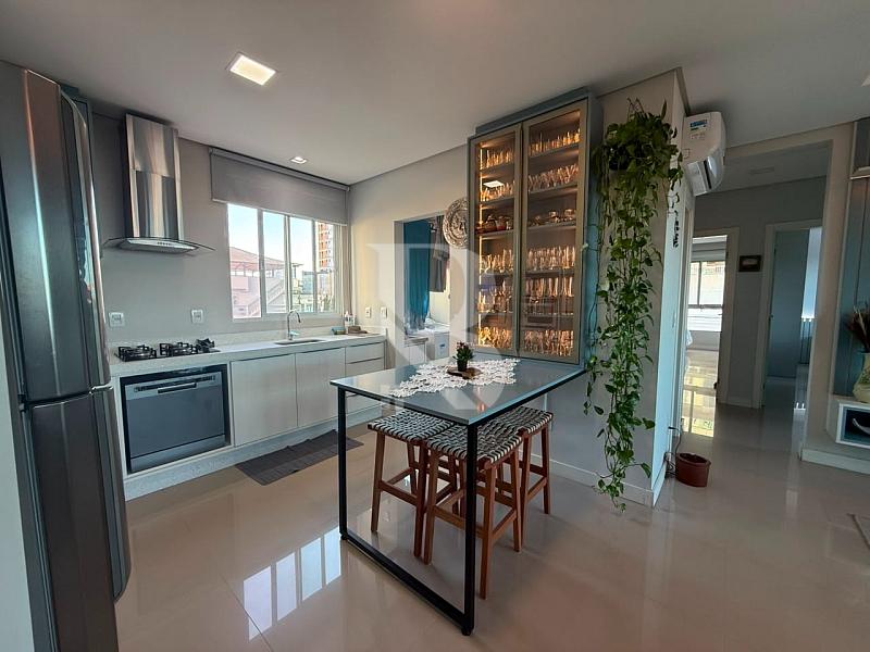 Costa Esmeralda Balne�rio Pi�arras SC 18