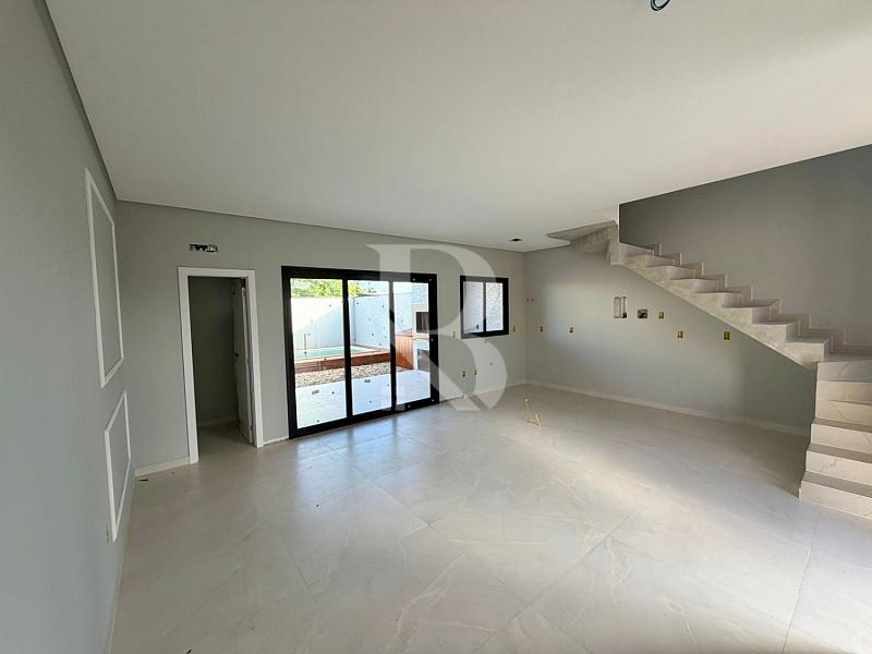 Com 3 quartos. Sobrado a venda Itajuba Barra Velha SC — foto 4