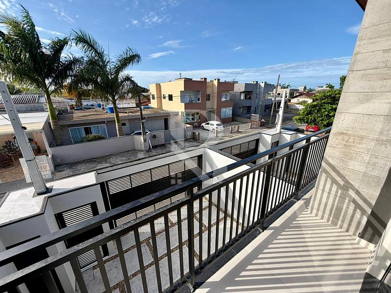 Com 3 quartos. Sobrado a venda Itajuba Barra Velha SC — foto 11