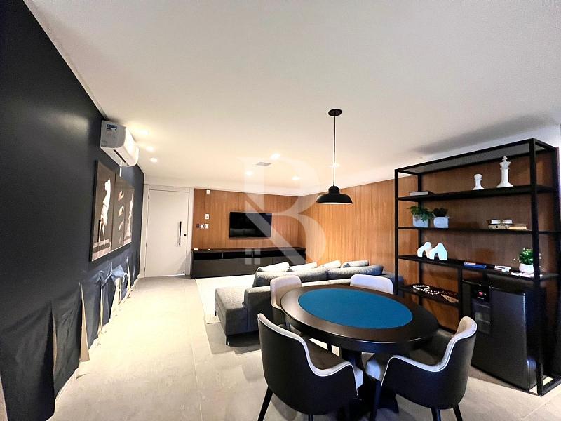 Ilha de Capri Balne�rio Pi�arras SC 18
