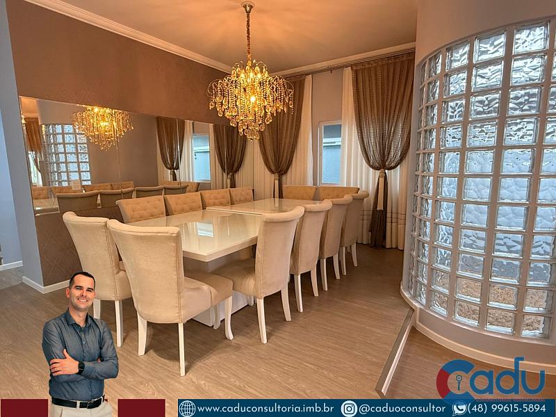 CASA MOBILIADA COM PISCINA NA PEDRA BRANCA | 205m² PRIVATIVOS | 4 DORMITÓRIOS — foto 13