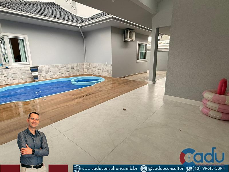 CASA MOBILIADA COM PISCINA NA PEDRA BRANCA | 205m² PRIVATIVOS | 4 DORMITÓRIOS — foto 3