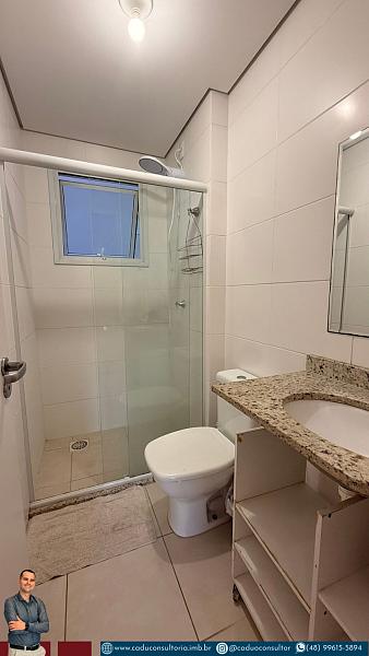 Apartamento com 2 Dormit�rios (1 Su�te) � Venda no Pagani � Palho�a/SC 26