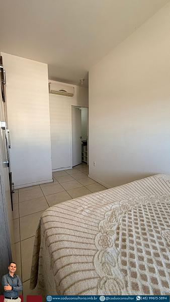 Apartamento com 2 Dormit�rios (1 Su�te) � Venda no Pagani � Palho�a/SC 27