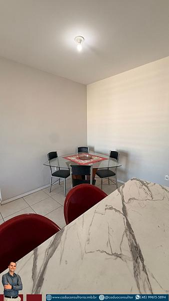 Apartamento com 2 Dormit�rios (1 Su�te) � Venda no Pagani � Palho�a/SC 21