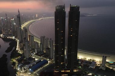 Apartamento no Edifício Yachthouse By Pininfarina em Balneário Camboriú