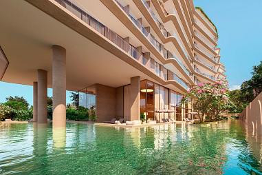 Apartamento Duplex com 4 dormitórios, 4 suítes, 3 vagas de garagem na Praia Brava Norte