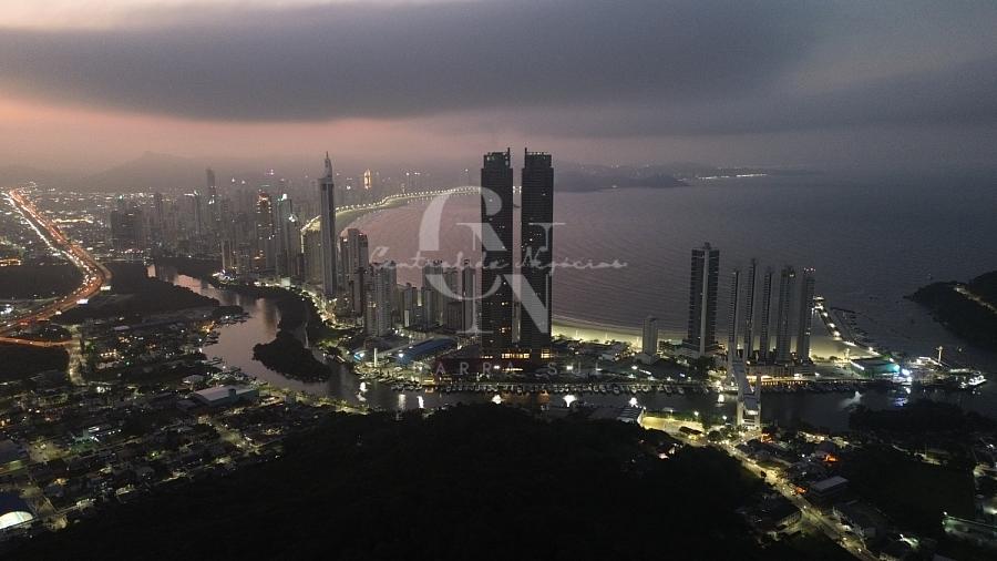 Apartamento no Edifício Yachthouse By Pininfarina em Balneário Camboriú — foto 5