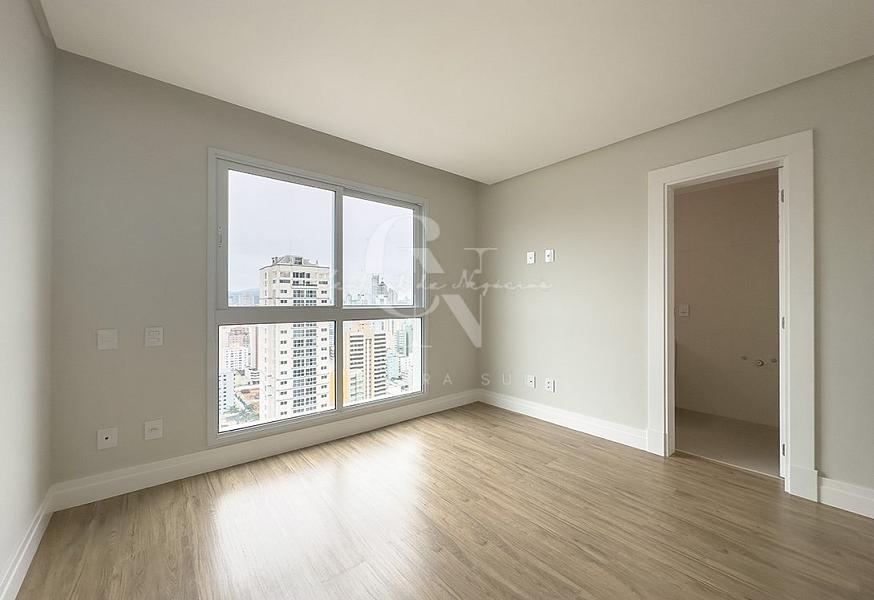 Apartamento com 3 dormitórios, 3 suítes, 3 vagas de garagem em balneário Camboriú — foto 17