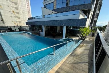 Apartamento FRENTE MAR 3 Suítes Andar Alto em Balneário Piçarras SC